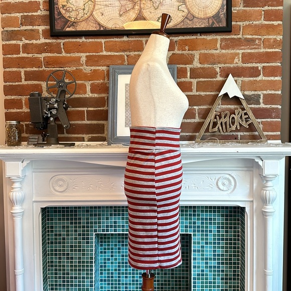 LuLaRoe Red/Gray Striped Cassie Pencil Skirt (XS) - Picture 3 of 6